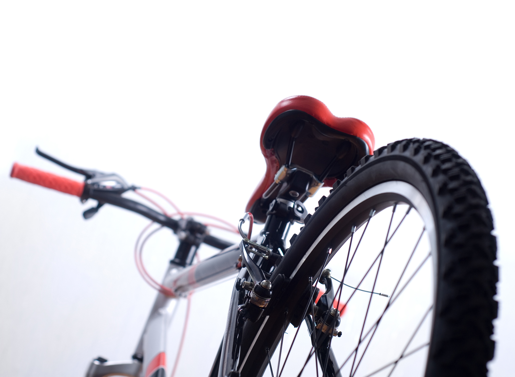 Giant TCR Advanced 1公路车：轻量化、高性能和舒适