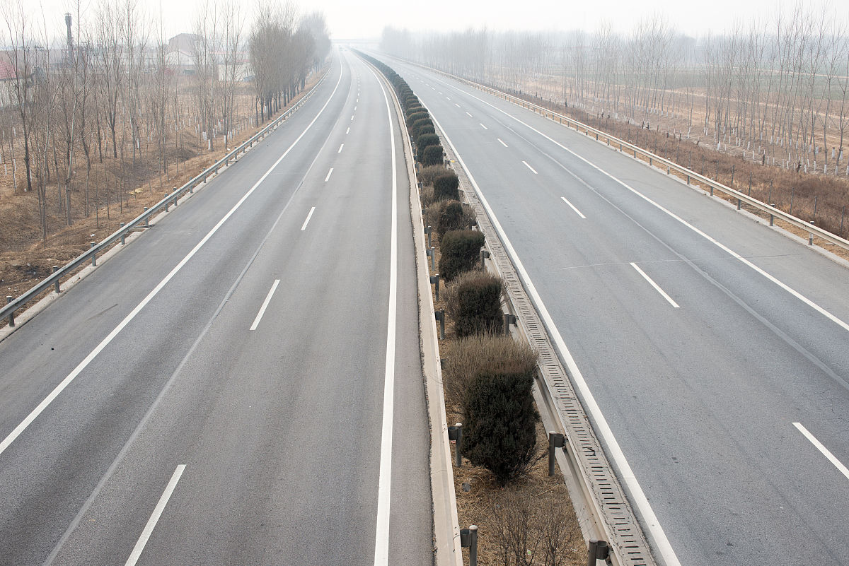 G95高速公路起点终点：南京到合肥，连接华东经济发展