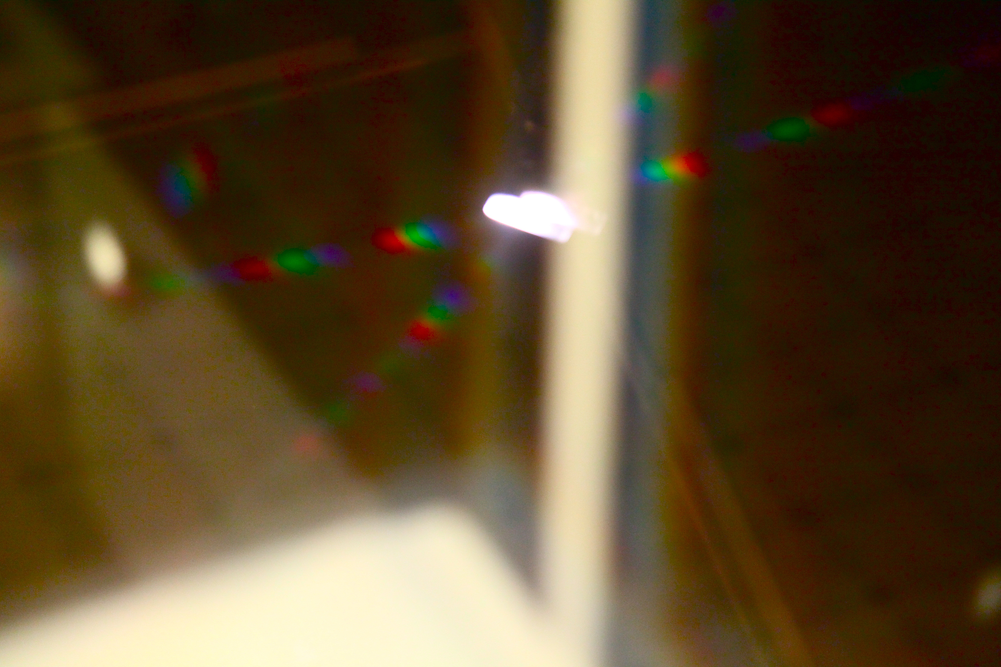 光的衍射和干涉分类：单缝、双缝、多缝、光栅和薄膜