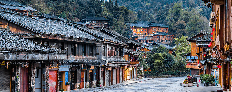 贵州职校建筑装饰工程专业就业前景好不好？好就业吗