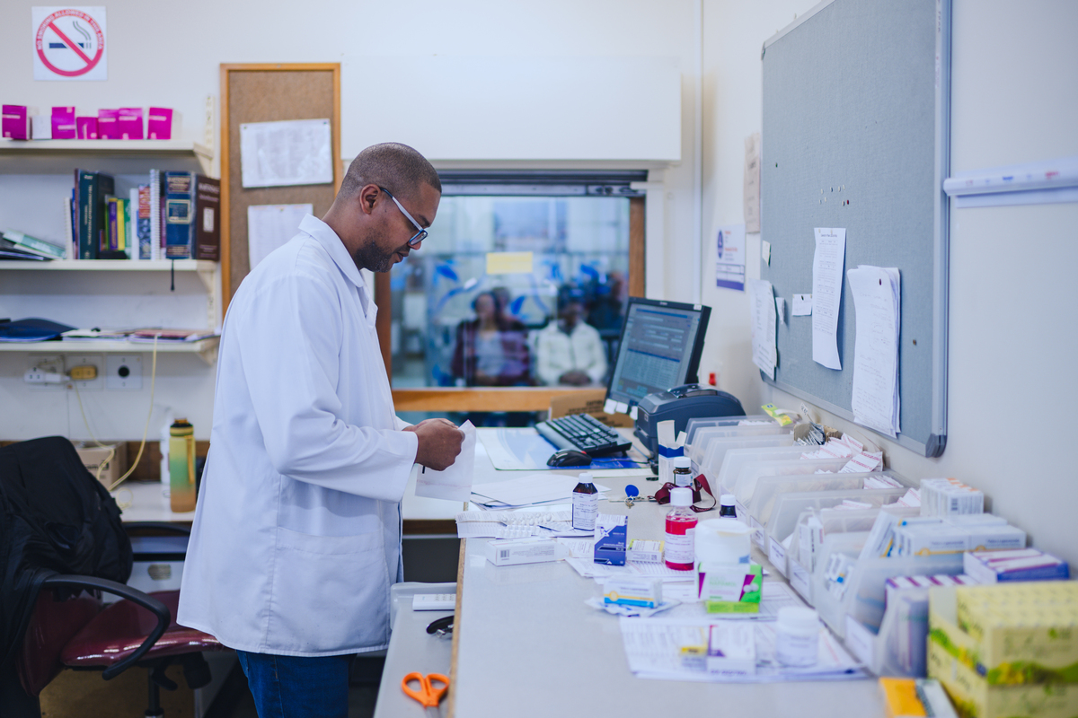 中药抗肿瘤药理课程设计实验室观摩和实践的主题