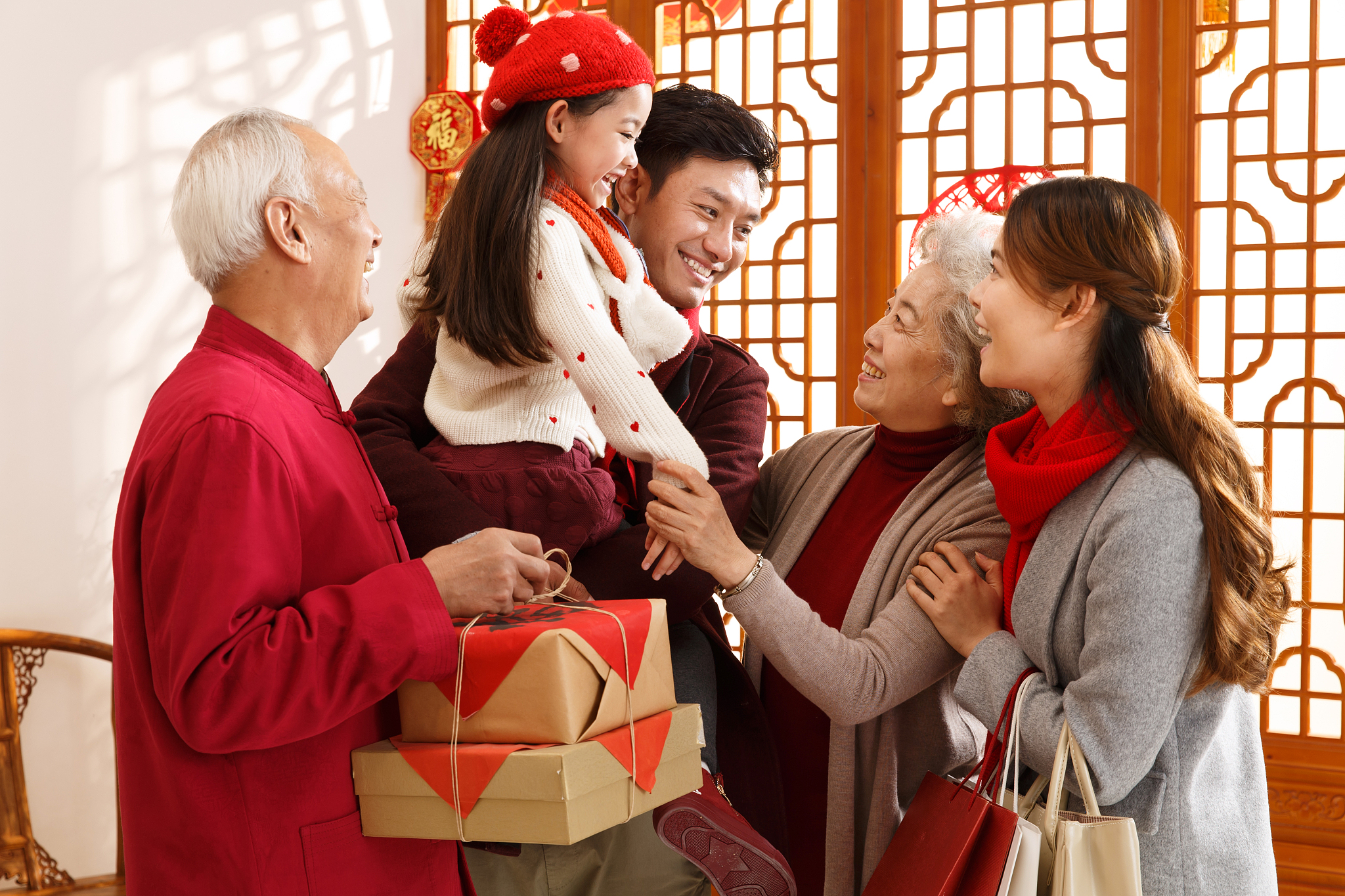 帮助我给远在美国的奶奶发送一份新春祝福