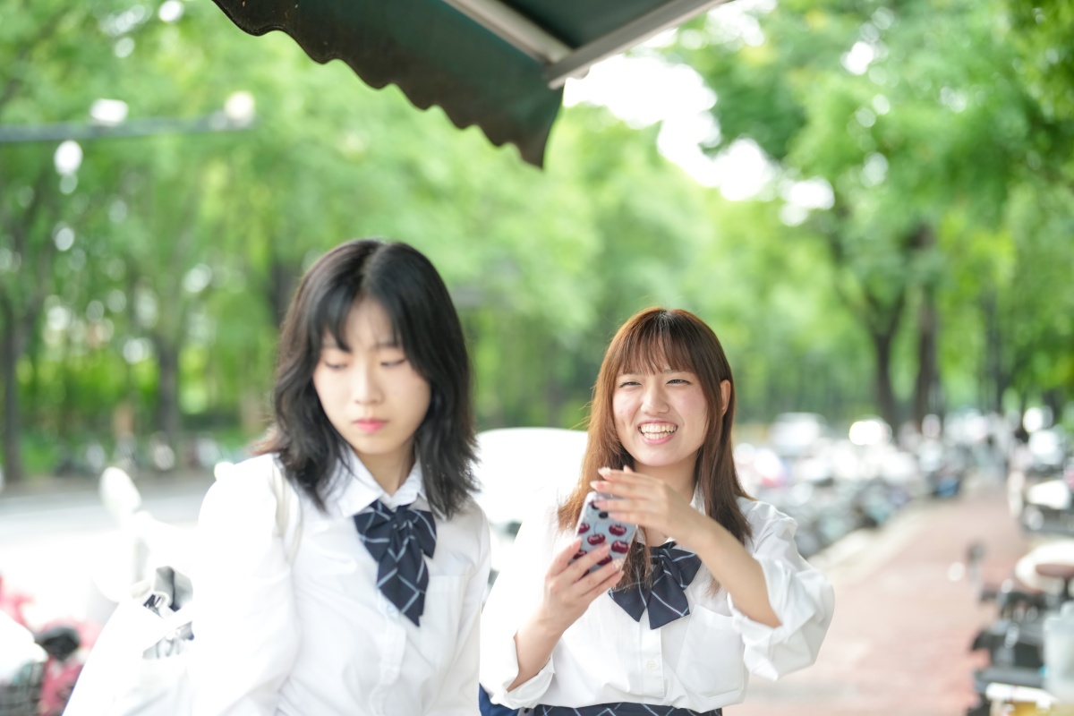 高中学妹：相遇、相知、相爱，我们一起走过青春