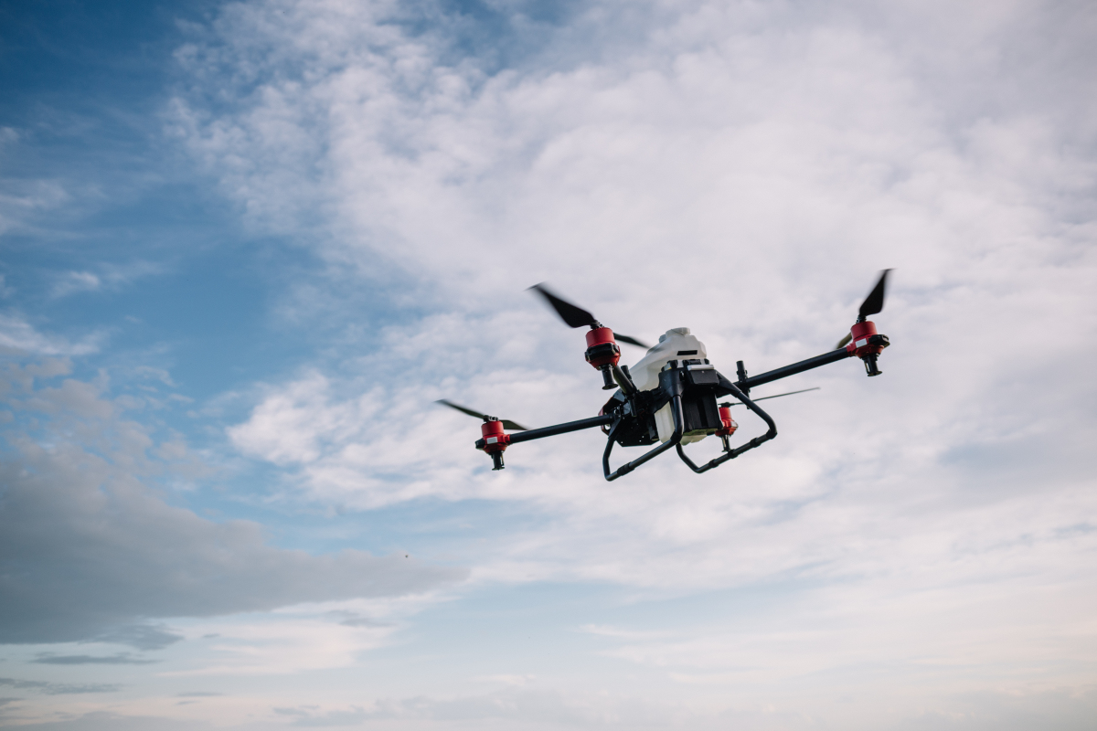 无人机货运物流首飞成功