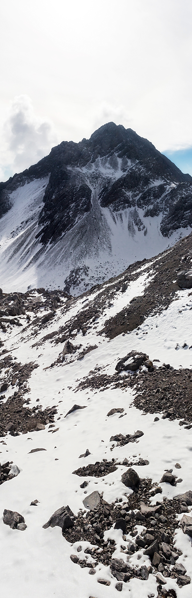 云南旅游职业学院航空空乘2022招生简章：圆你空乘梦