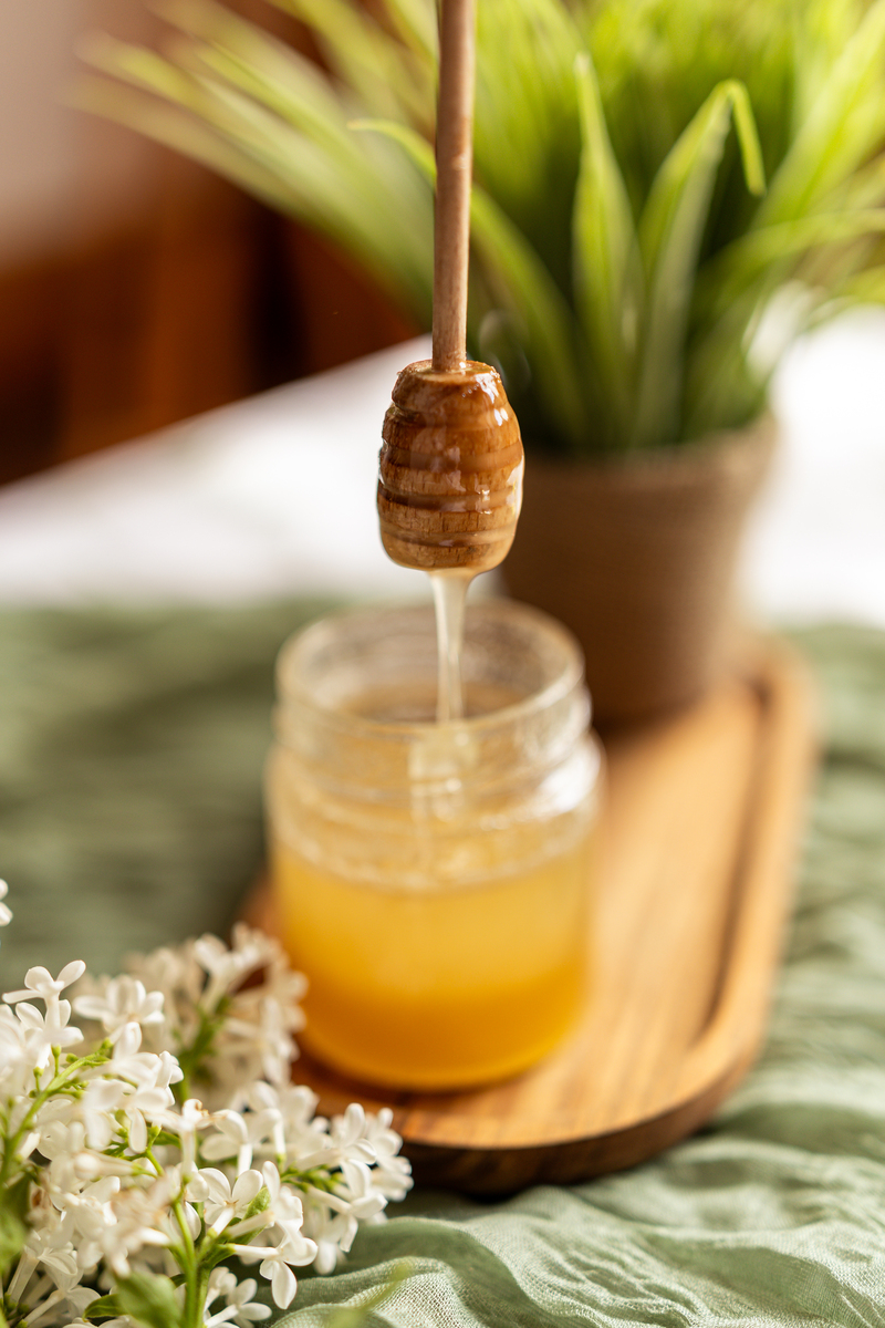 野生蜂蜜益母草蜜：天然健康，滋养女性