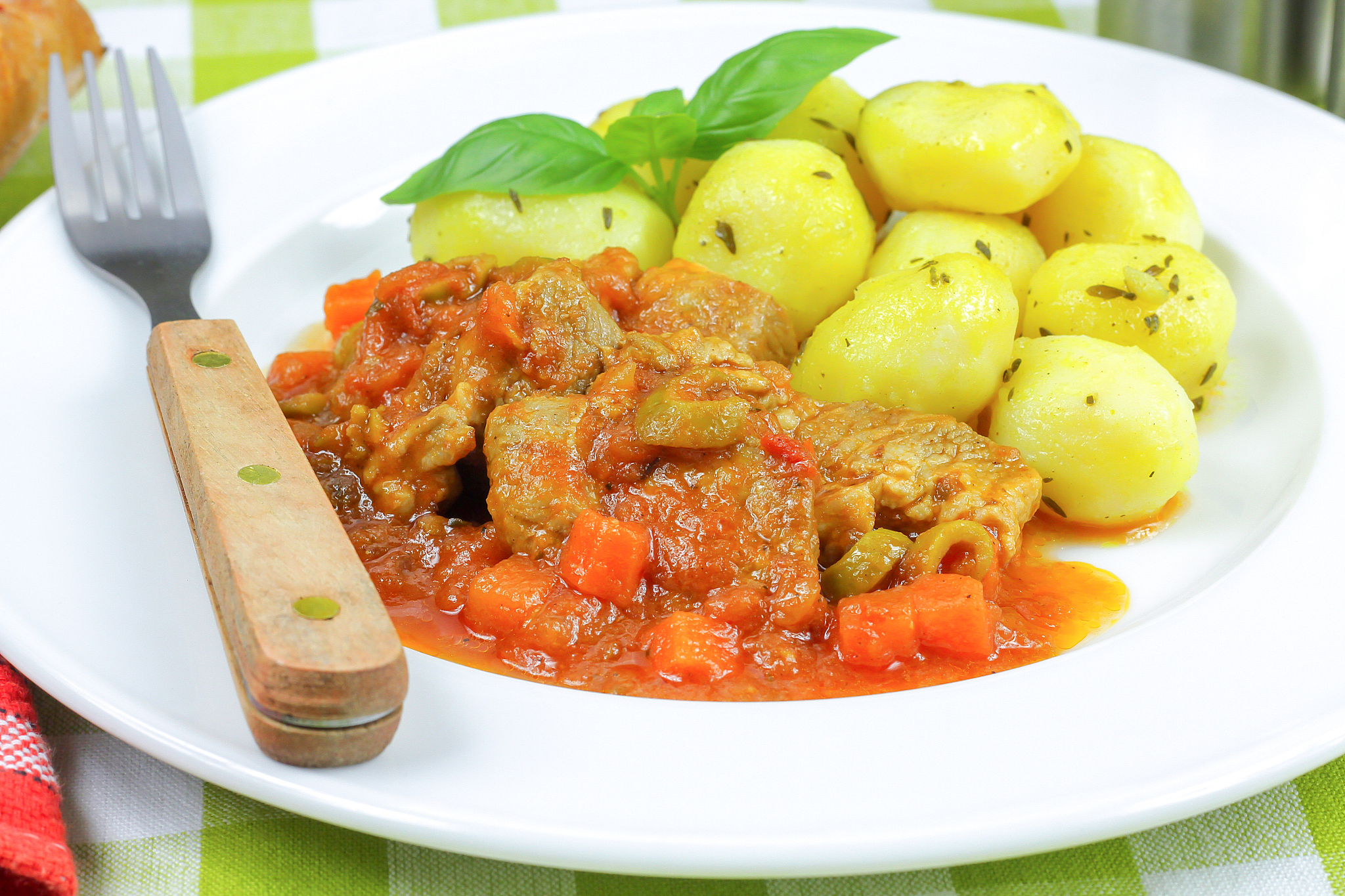 pork with olives