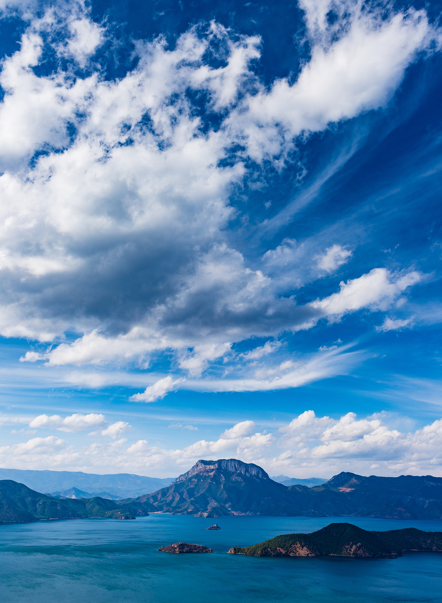 云南丽江铁路中专学校：优质教育资源，助力丽江旅游发展