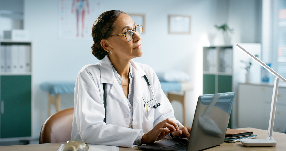 贵州省人民医院护士学校中医康复保健专业介绍 - 培养中医康复保健人才