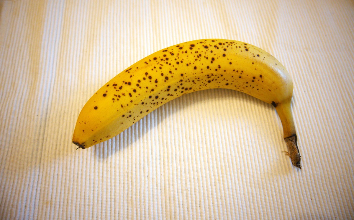 香蕉放了很长时间不变黄之变黑是什么原因