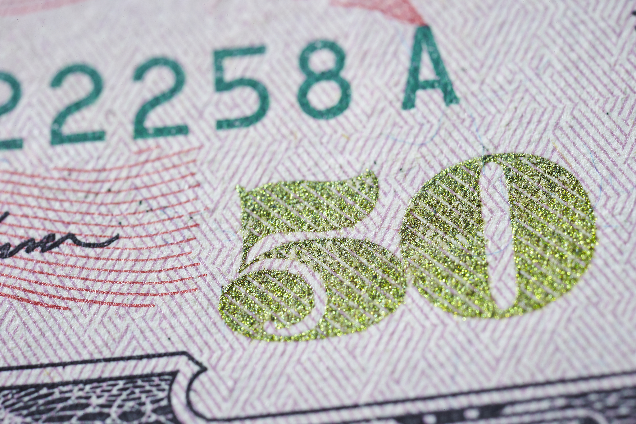 目前全国打包市场能保证年收入支出人员工资、材料支出就很不错了。这句话怎么说更完整