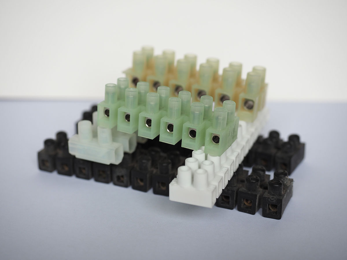 Connector Manufacturer Offering Custom Solutions & Product Line Expansion for Electronics Companies