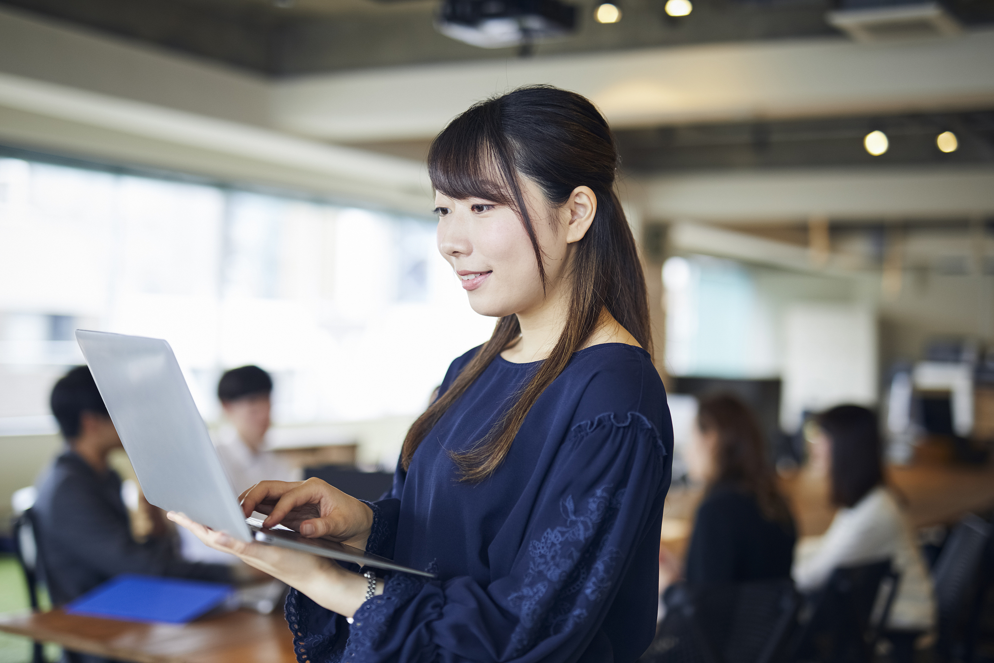 四川省女生学会计行业职业前景如何