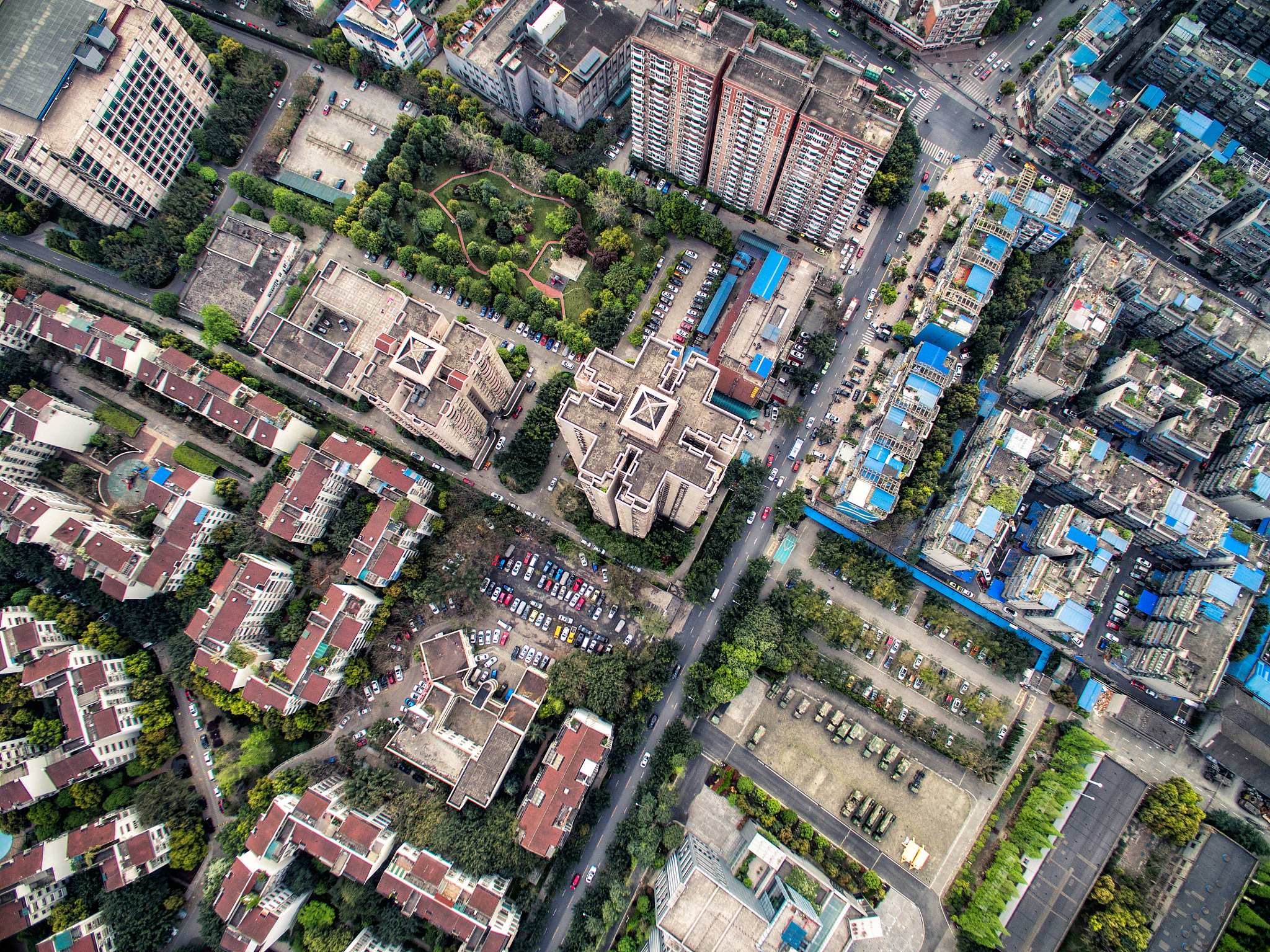 成都最佳中专大专学校推荐：学技术、拿证书、找好工作