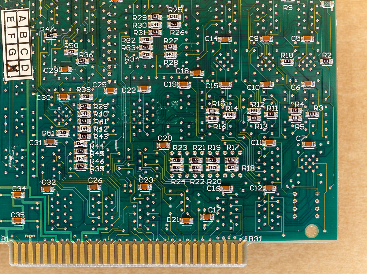 电子电路辅助设计实训：印制电路板设计与注意事项