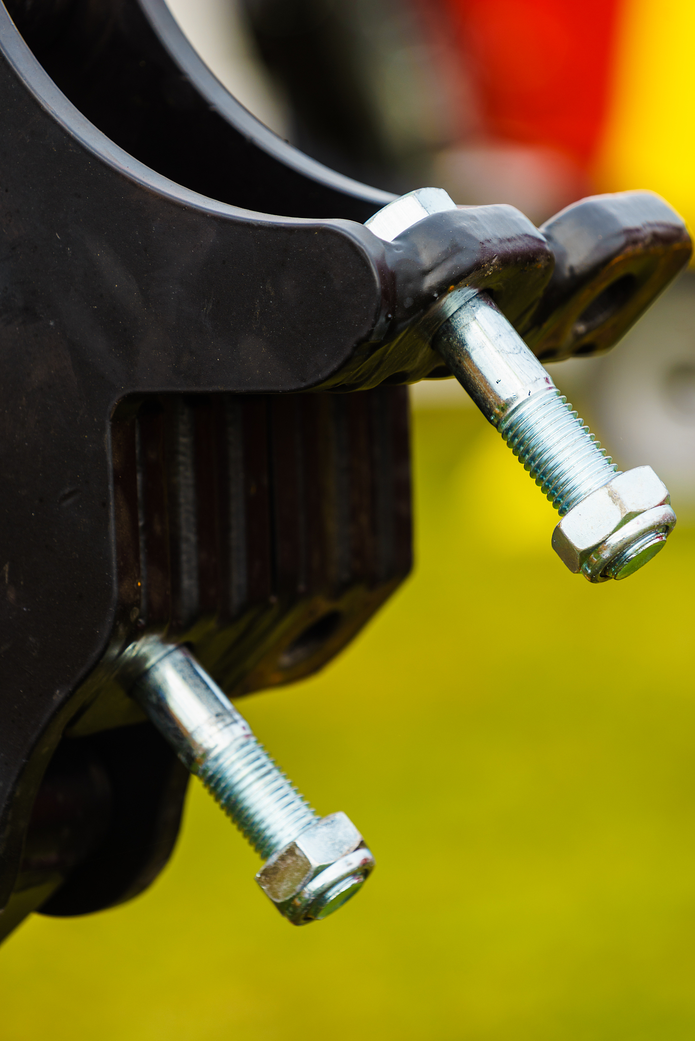 螺丝拆不下来怎么办，