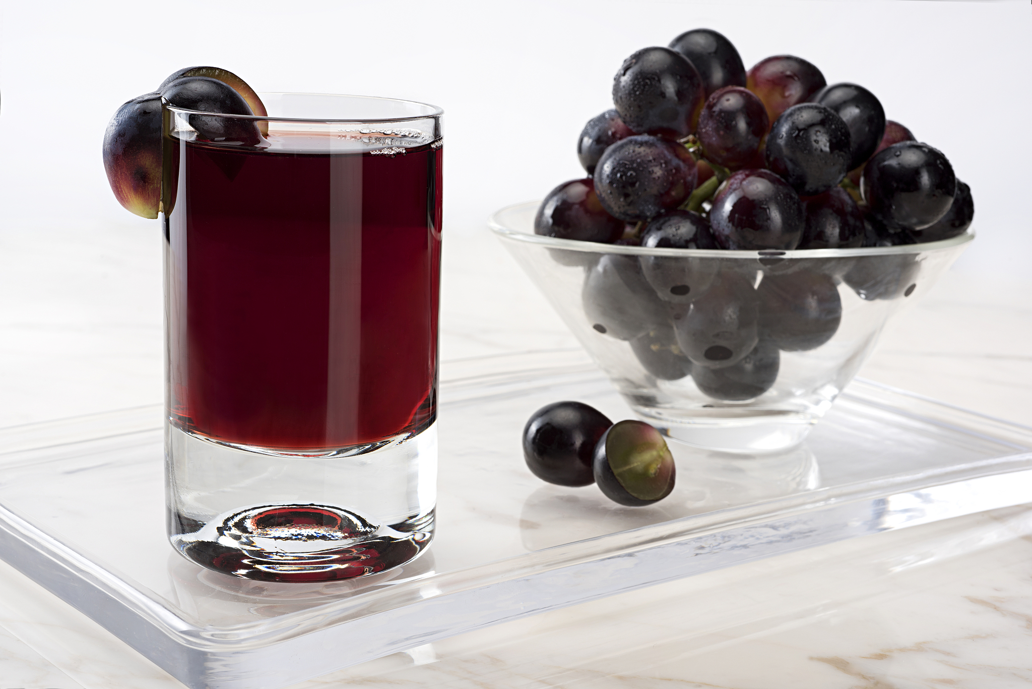 葡萄适饮料的功效：增强免疫力、促进消化、降低血压、美容养颜