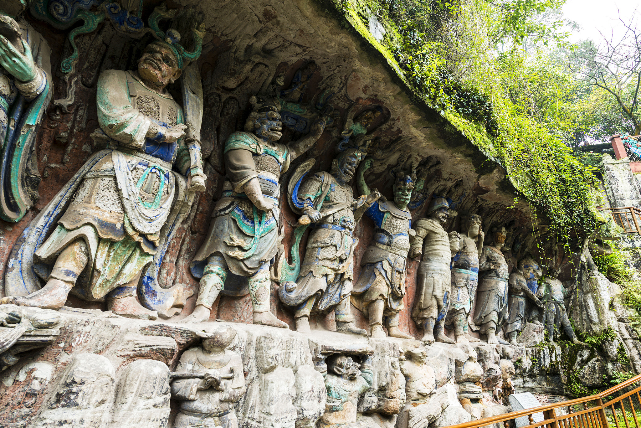 大足石刻：中国古代石雕艺术宝库 - 世界文化遗产