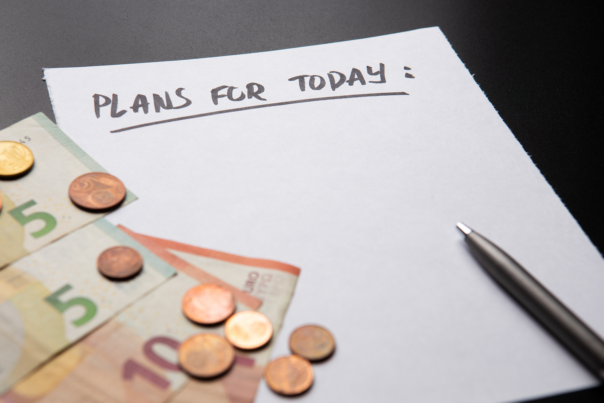 word插完图片怎么打字 操作步骤帮我用200字详细描述