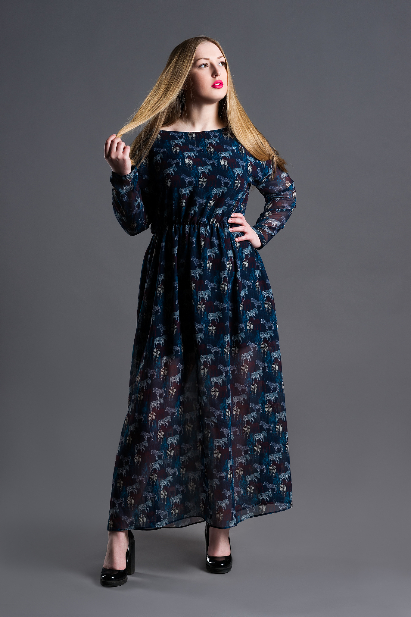 Plory 女装品牌档次分析：中高档品牌，时尚与品质兼备