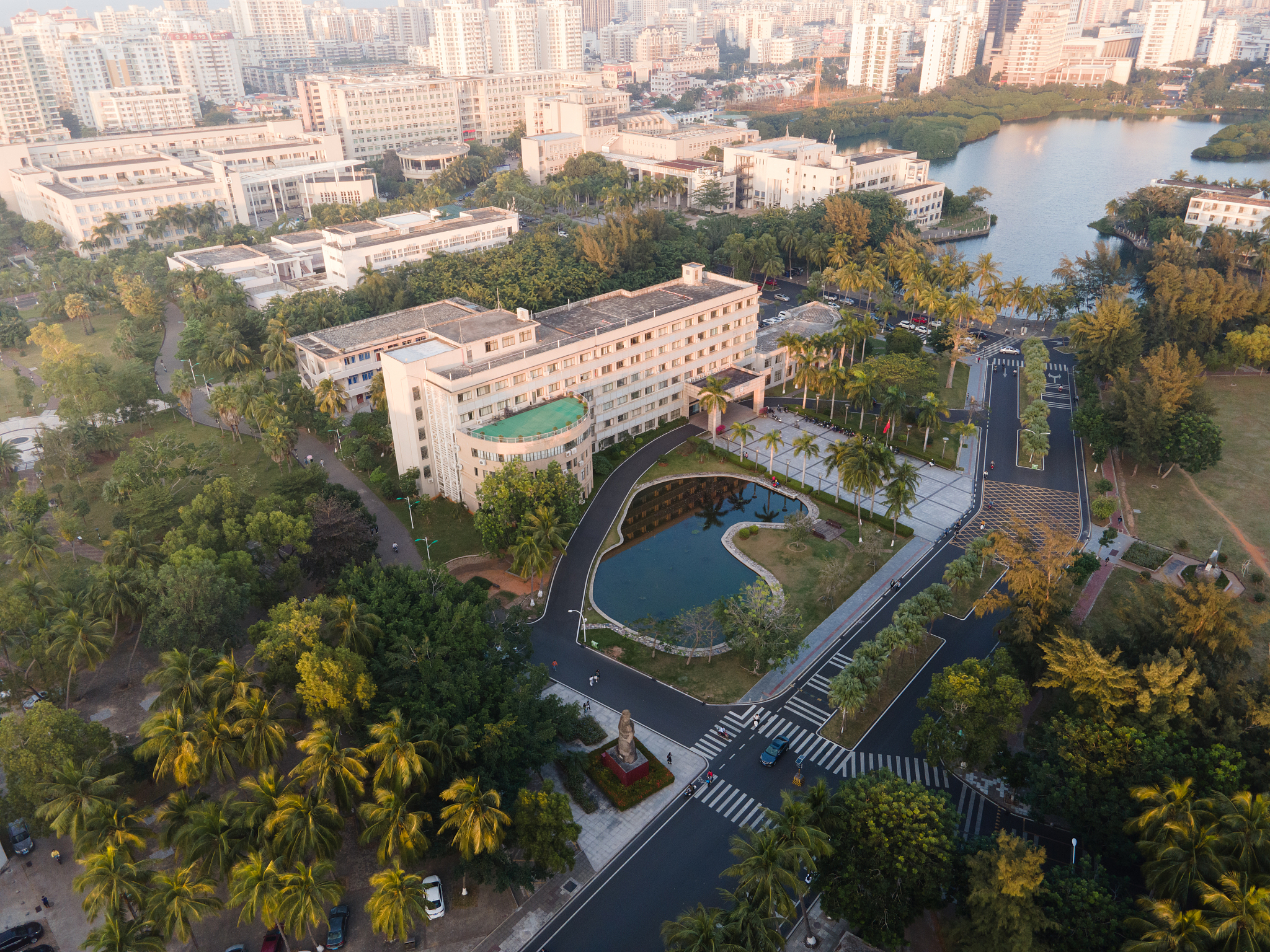 海南大学行政管理专业怎么样？热门专业解析与就业前景