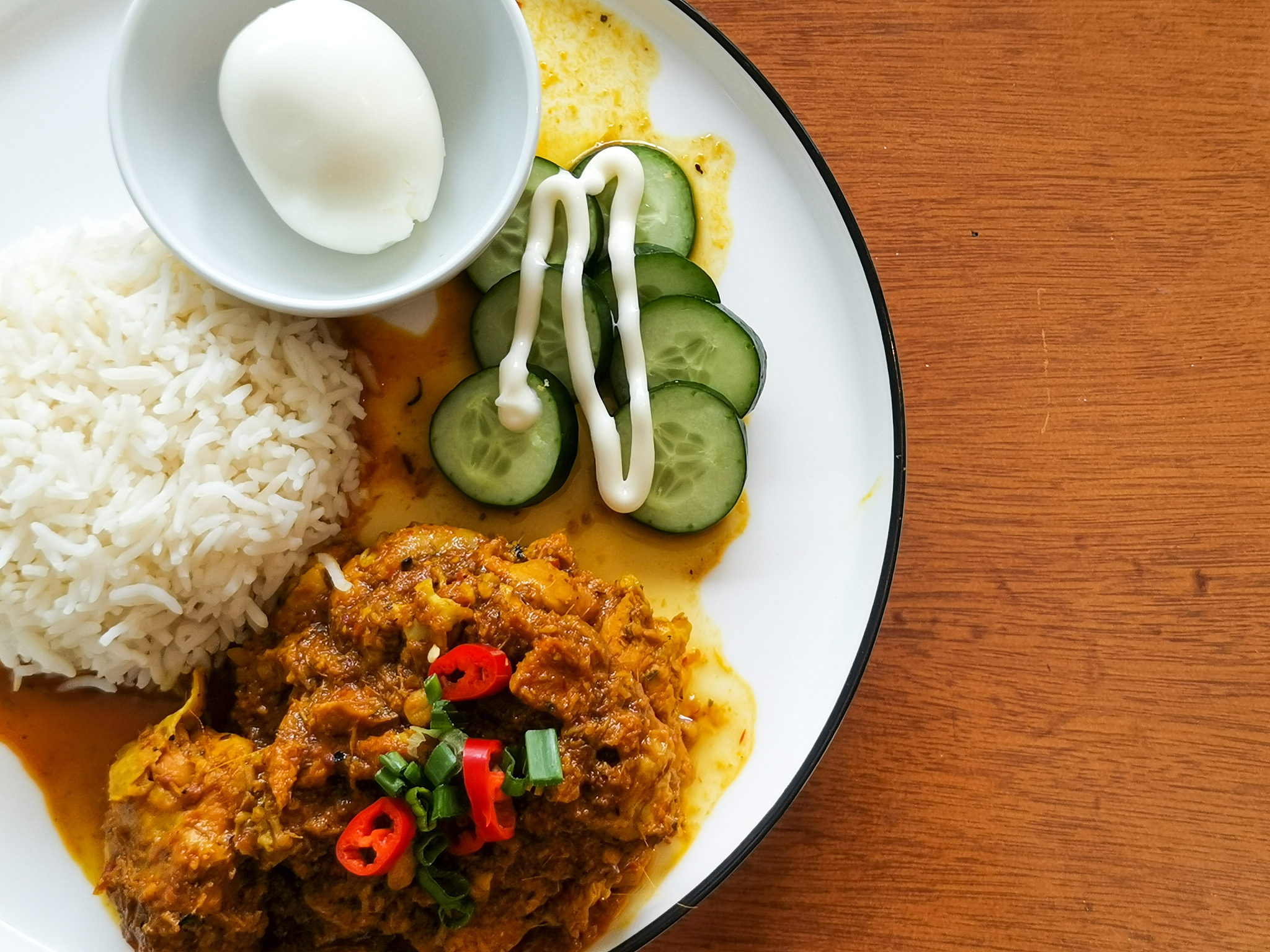 咖喱鸡扒饭30字好评