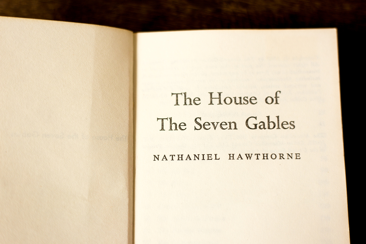 Kabul Bookstore: A Romantic Encounter with Literary Recommendations