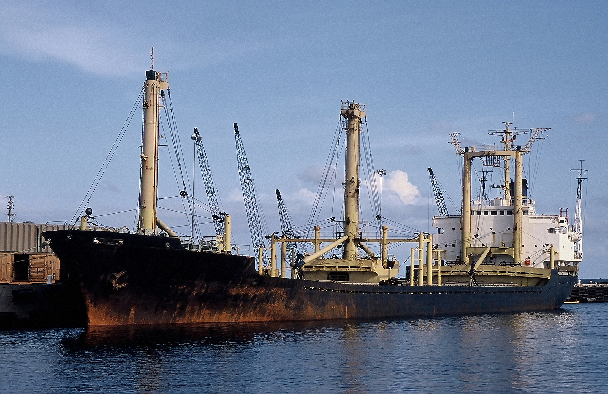 Cargo Hatch Ventilation During Voyage: Cold to Hot Region Transport