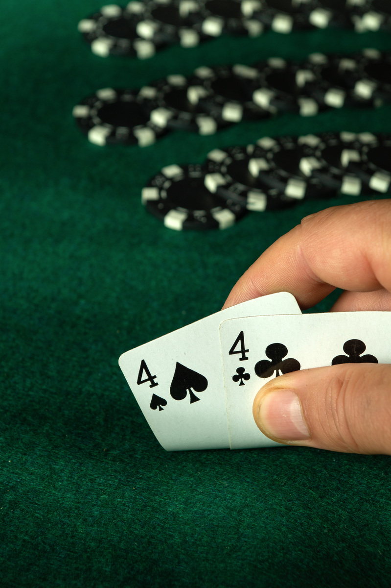 找一个成本小4 5个人一块玩的项目