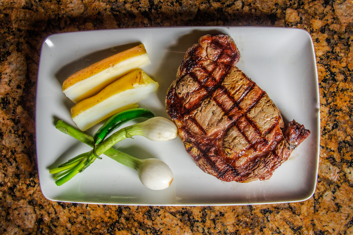 五分熟烤牛排简单做法 - 家常美味牛排教程