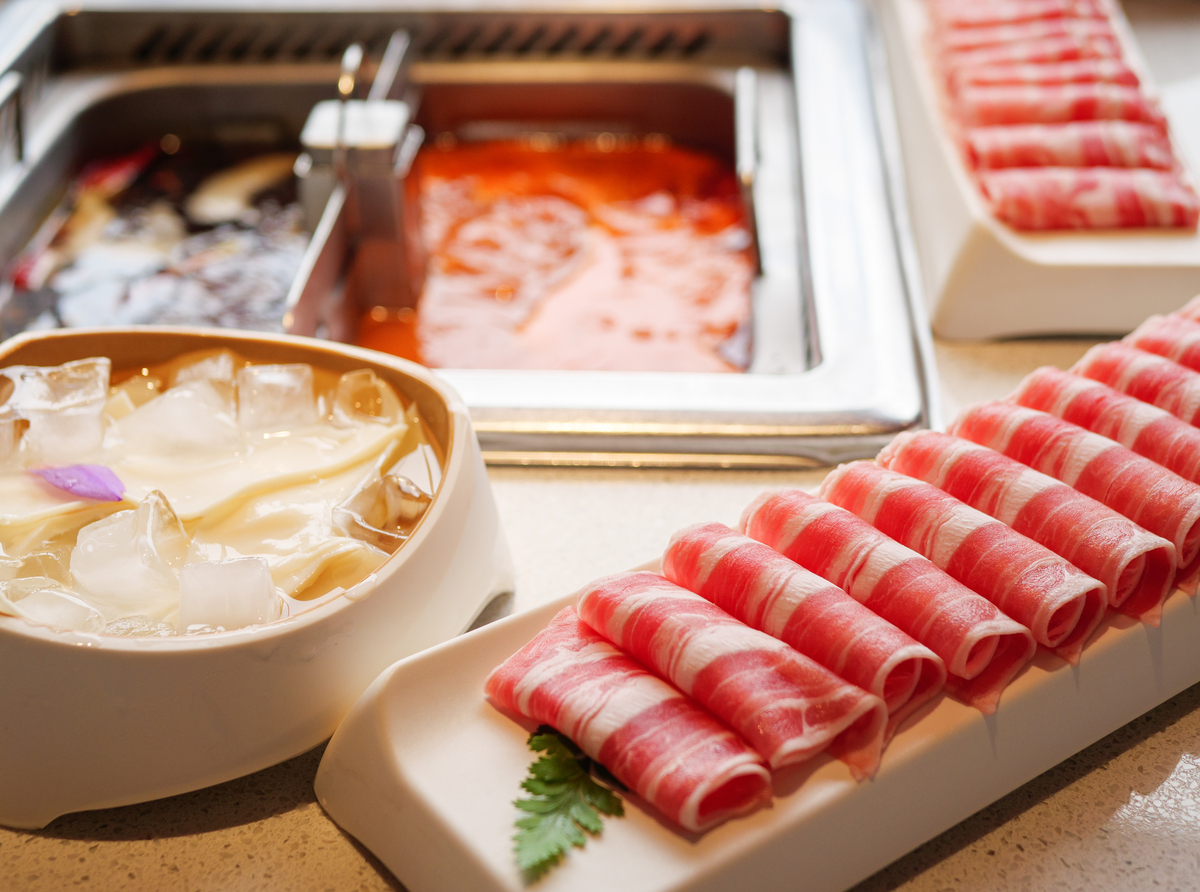 黄牛肉火锅：环境舒适，肉质鲜嫩，性价比高！