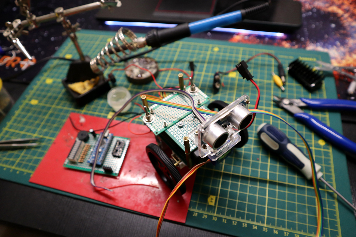 human 帮我写一个基于Arduino的3D打印机制作的项目经历不少于300字;