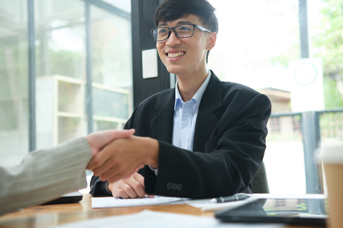2023年男生热门职业推荐：IT、金融等高薪稳定行业分析