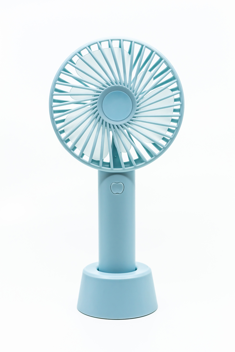 12伏风扇 - 静音节能，适用于多种场合