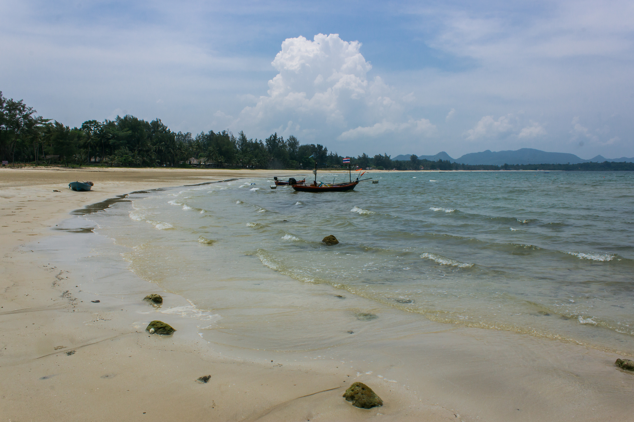 tungwualen bech, thailand