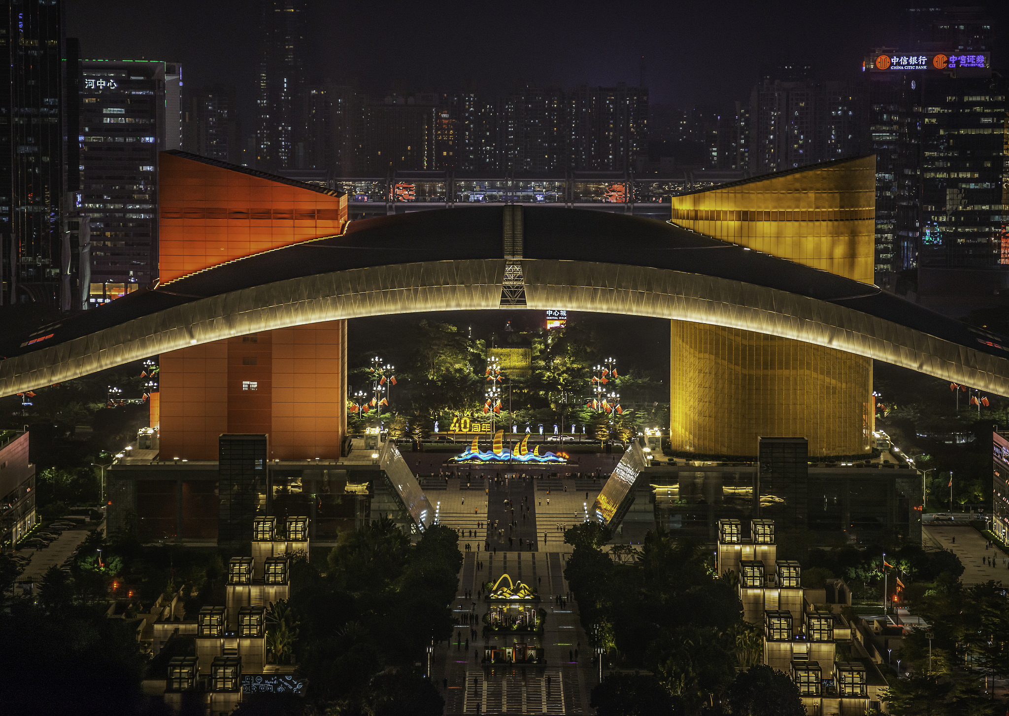 深圳的媒体曝光平台有哪些 深圳媒体曝光求助热线是多少 要求：创建一篇1500至2000字的解决方案