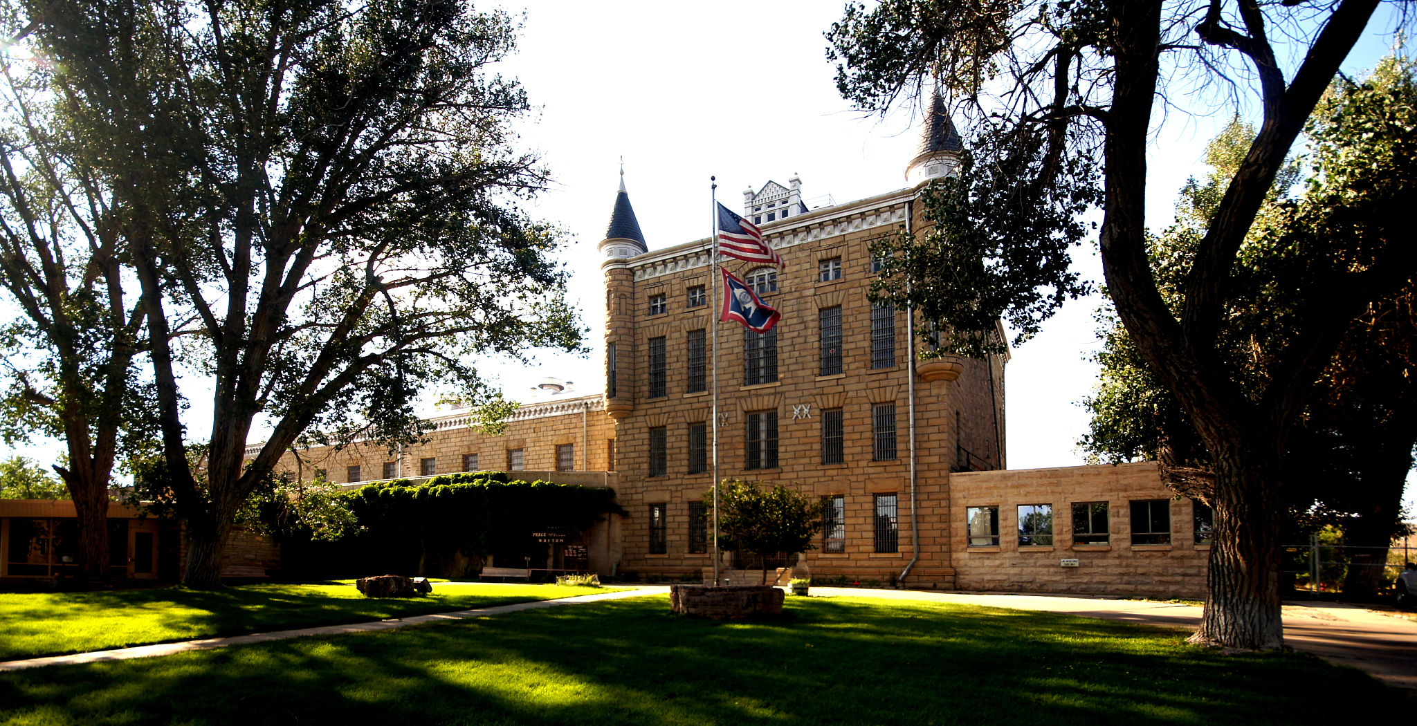 wyoming frontier prison