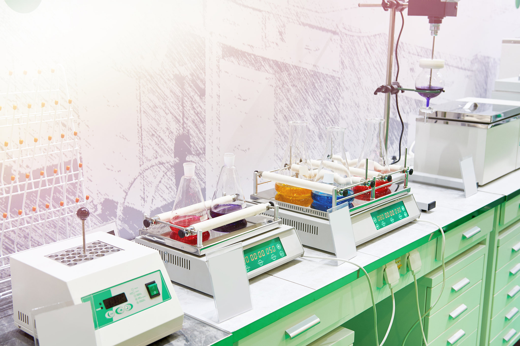 贵州省贵阳中天中医药职业学校医学检验技术专业设有哪些主要课程