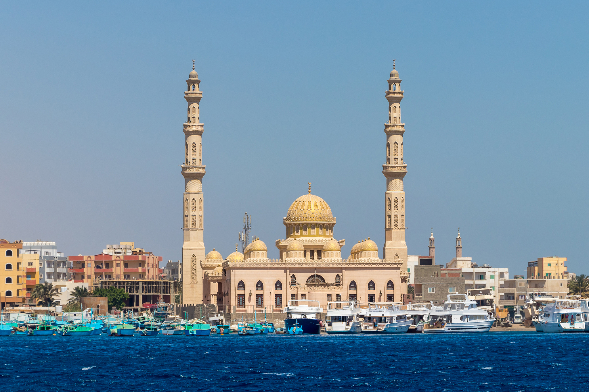 el mina masjid mosque in hurghada