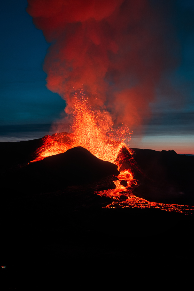 【揭秘深海秘境:中国海底火山探险之旅,探寻海底奇迹】