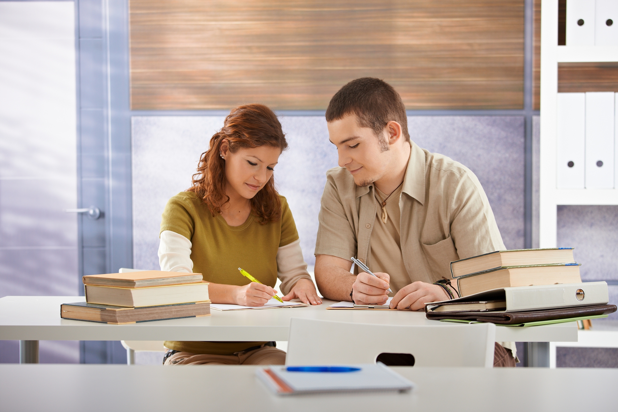 广东电力工业职业技术学校2023年专业设置：新能源、智能制造等新专业