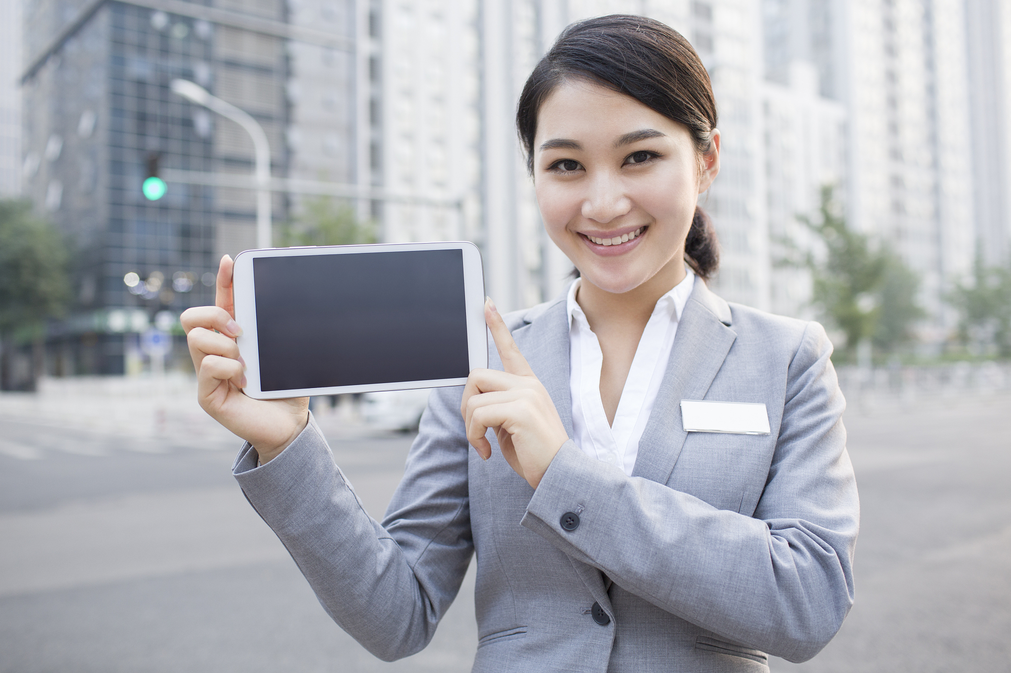 自信心是什么？自信心缺乏主动性差该怎么改善？写一篇1000字的文章