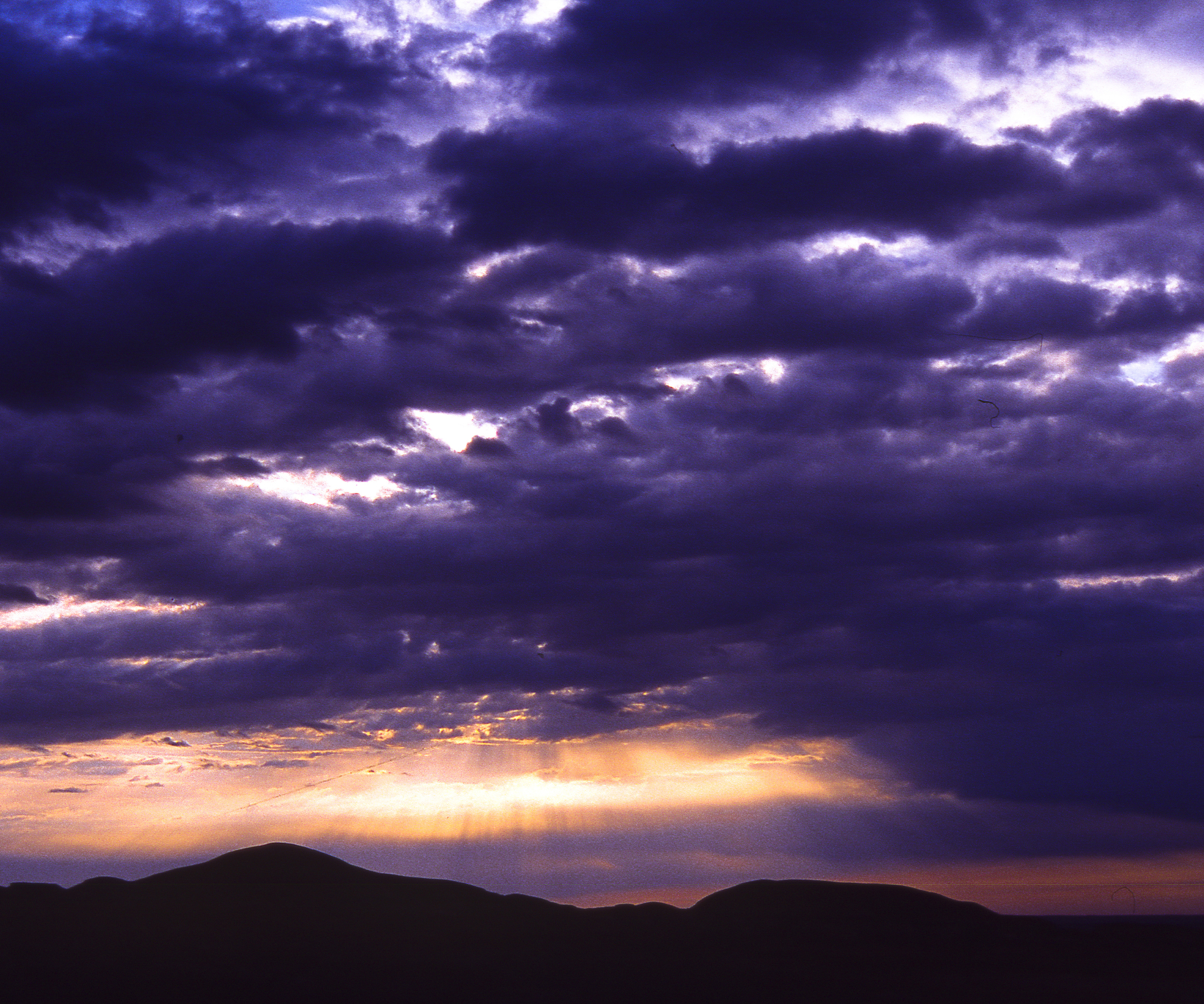 帮我写论文10项目式地理研学研究背景800字左右