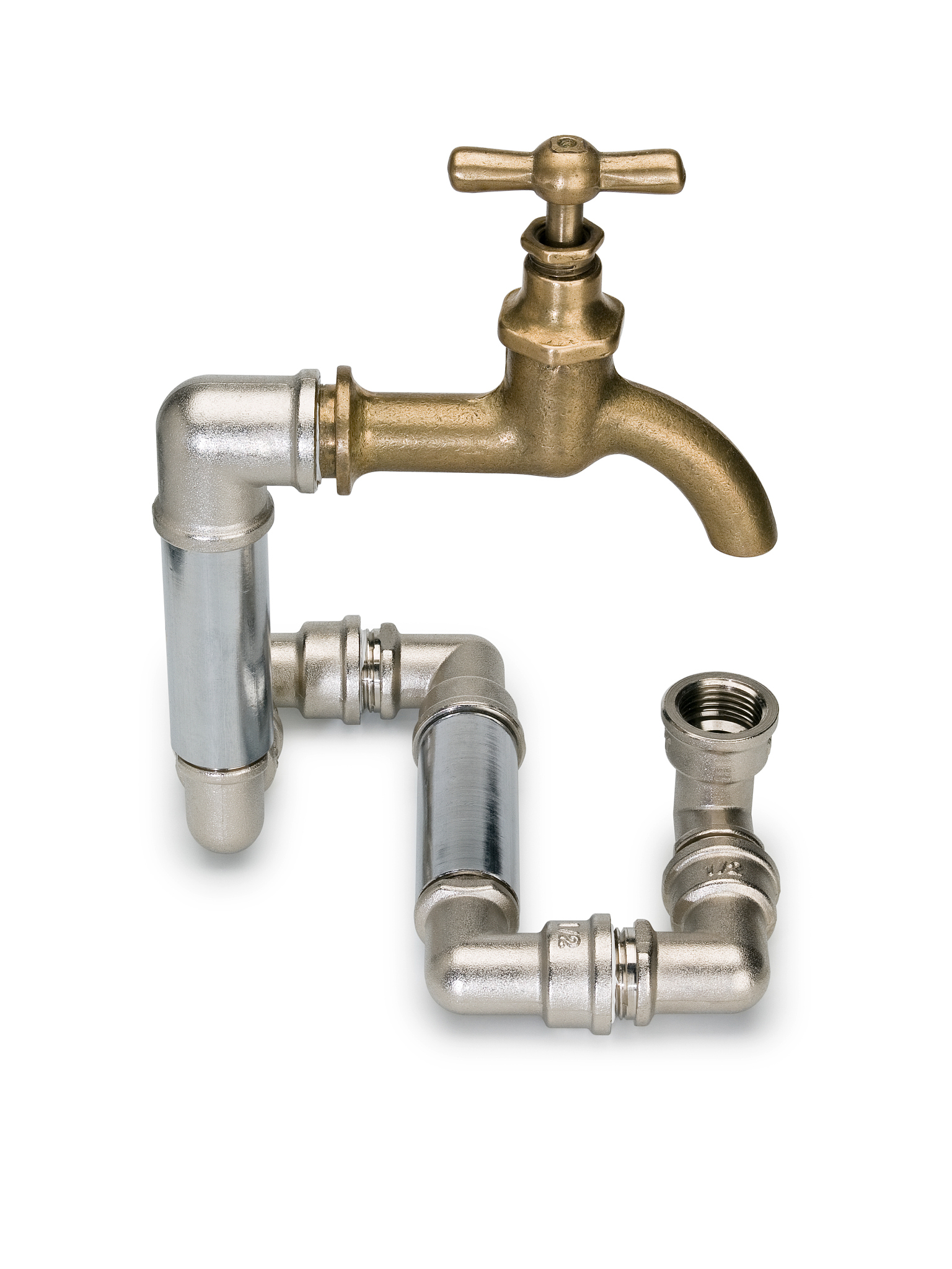 小口径软水管连接大口径软水管，不漏水技巧