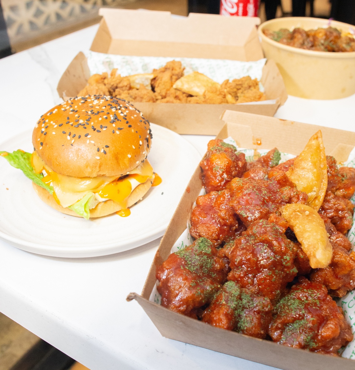 韩国炸鸡：鲜香嫩滑，脆皮外酥内软，你一定要尝尝！