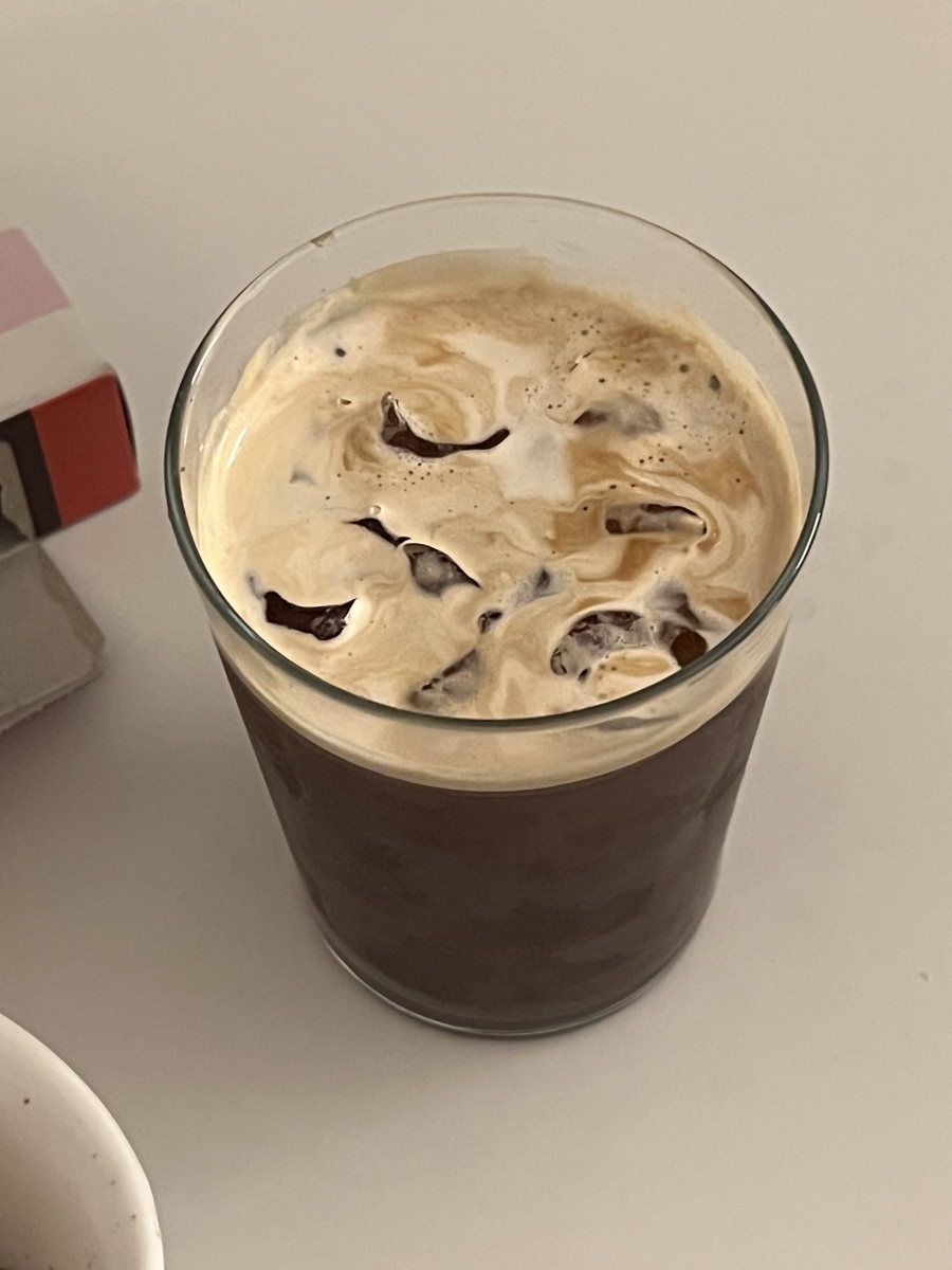 雪顶可可奶茶的做法_雪顶可可奶茶怎么做