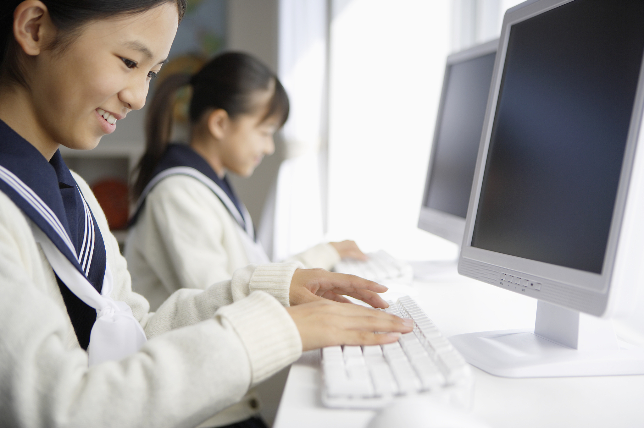 计算机主要学什么 女生学计算机好吗