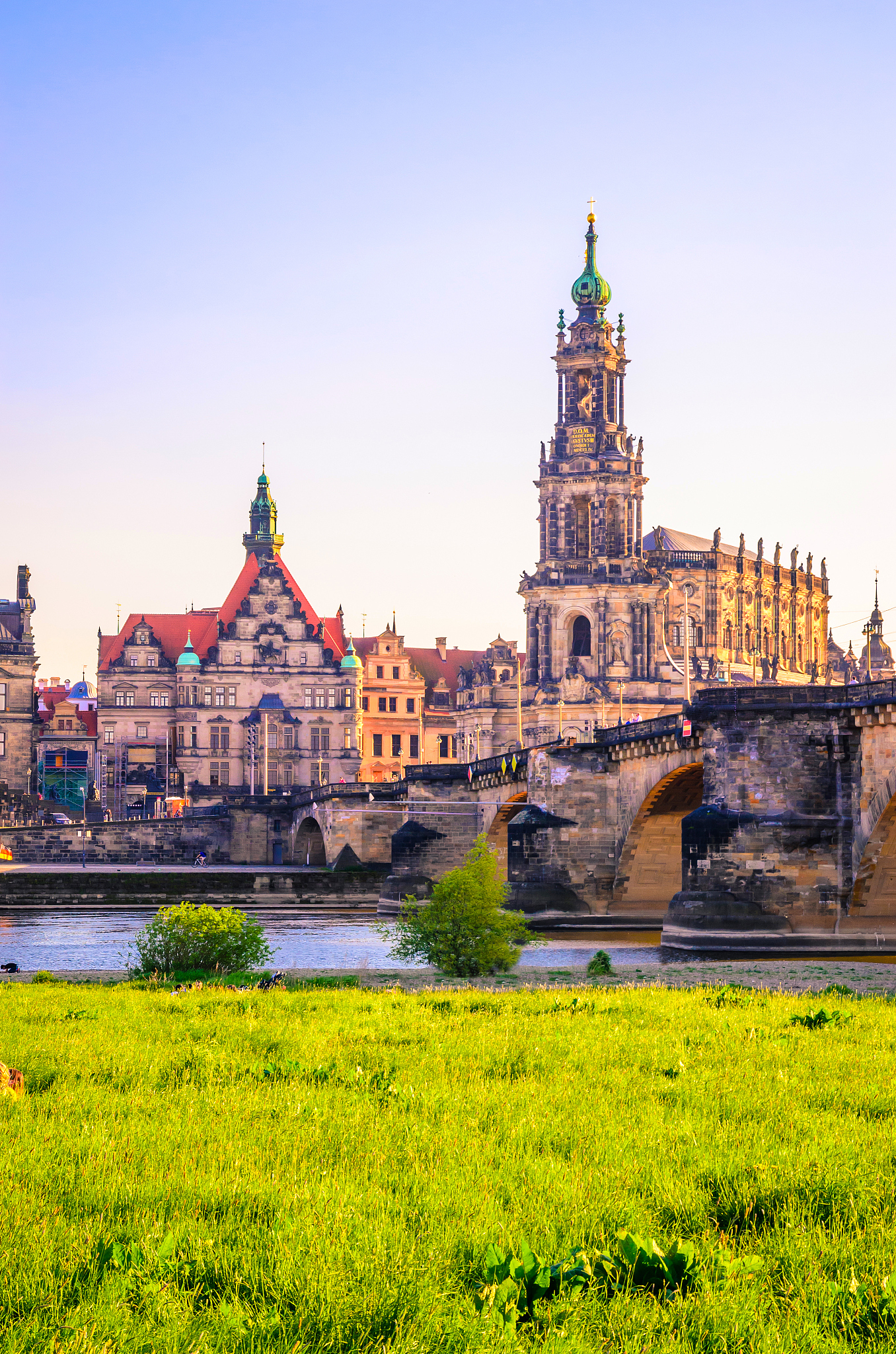 summer view of the old town architecture with elbe river in dres