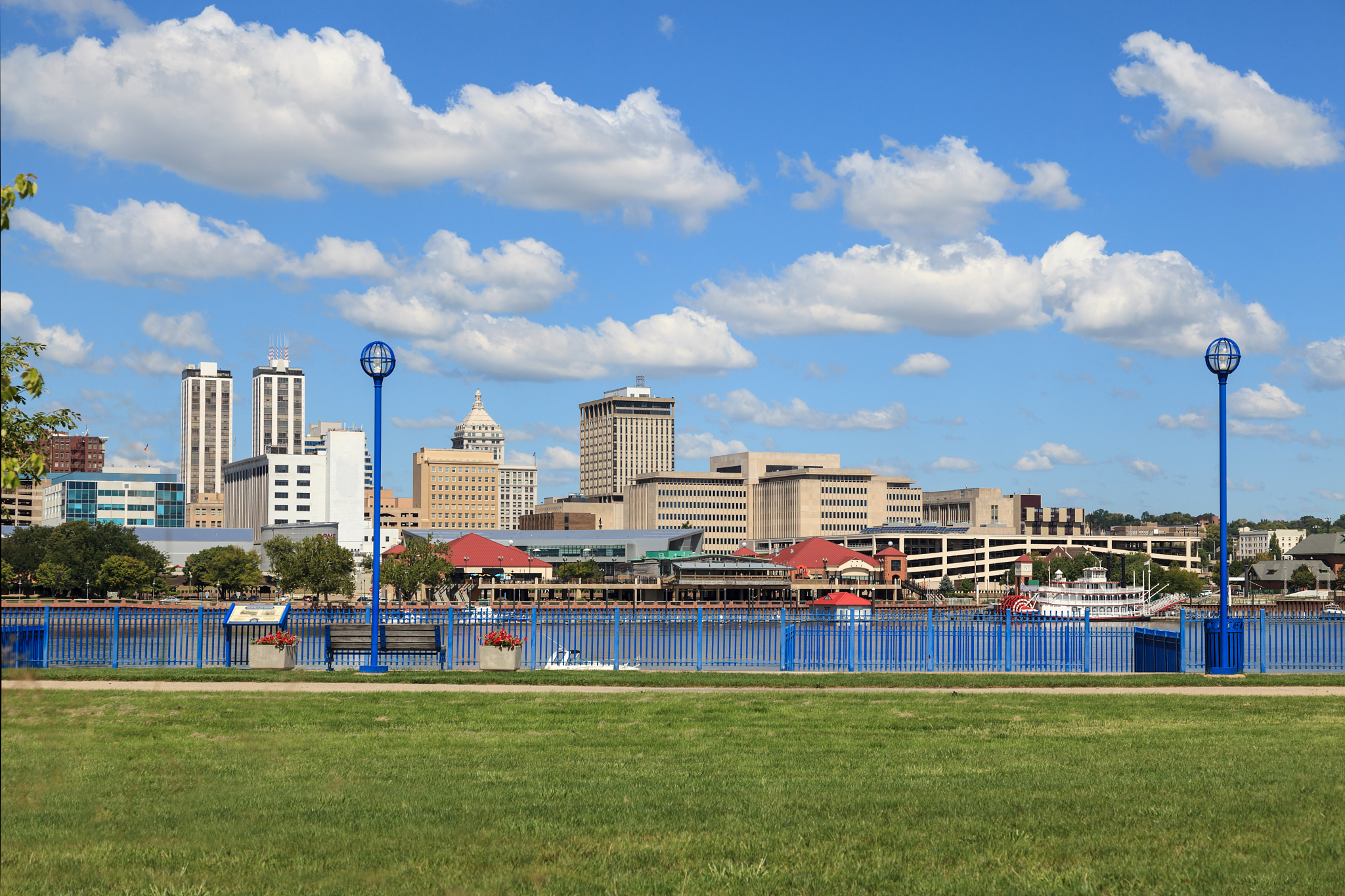 peoria, illinois downtown riverfront