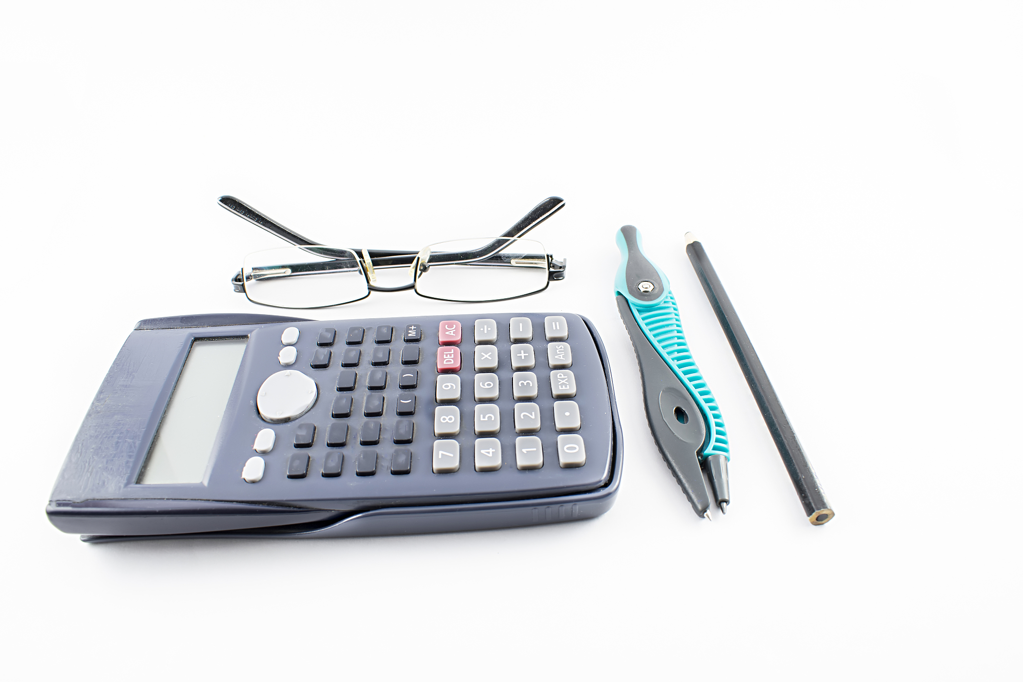 乐山工业电子学校招生电话及联系方式 - 培养电子信息技术专业人才